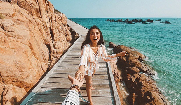 Vi vu miền nắng gió tại những cung đường biển biển đẹp nhất Việt Nam!