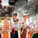 Kinh nghiệm du lịch nước ngoài mùa lễ hội