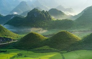Tour Đông Bắc 5 ngày 4 đêm: Trải nghiệm mùa hoa tam giác mạch