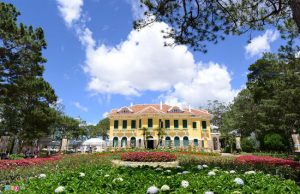Tour du lịch xuyên Việt khởi hành từ Hà Nội 9N8Đ trọn gói
