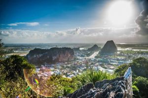 Tour Ngũ Hành Sơn Hội An 1 Ngày: Khám Phá Kỳ Quan Lịch Sử