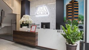 Khách sạn RedDoorz Premium @ Hang Xanh – Bình Thạnh