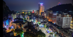 Combo 2N1Đ Khách sạn City Bay Palace Hạ Long 3* + Xe Limousine