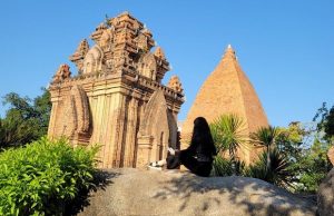 Tour Phan Thiết Ninh Thuận Nha Trang 4 ngày 3 đêm | Làng chài Mũi Né – Vịnh Vĩnh Hy