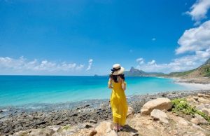 Tour Côn Đảo 2 Ngày 2 Đêm: Hành Trình Từ Trần Đề Đến Bãi Đầm Trầu – Tưởng Niệm Anh Hùng Võ Thị Sáu