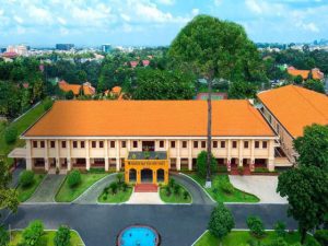 Combo 3N2Đ Khách sạn Tân Sơn Nhất Sài Gòn 200 Hoàng Văn Thụ 3 sao + Vé máy bay