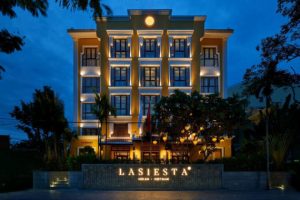 Combo 3N2Đ La Siesta Hội An Resort & Spa 5 sao + Vé máy bay