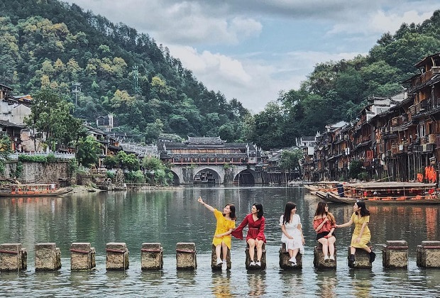 Chi phí du lịch Trung Quốc tự túc và theo tour 2024